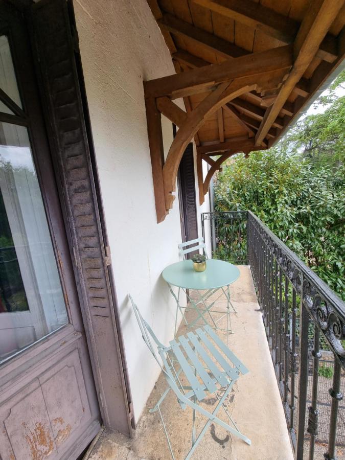 Bed and Breakfast Le Manoir- Cluny Zewnętrze zdjęcie